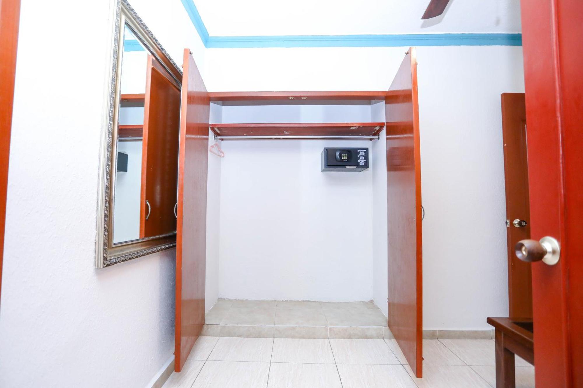 Hotel Avenida Cancún Kültér fotó
