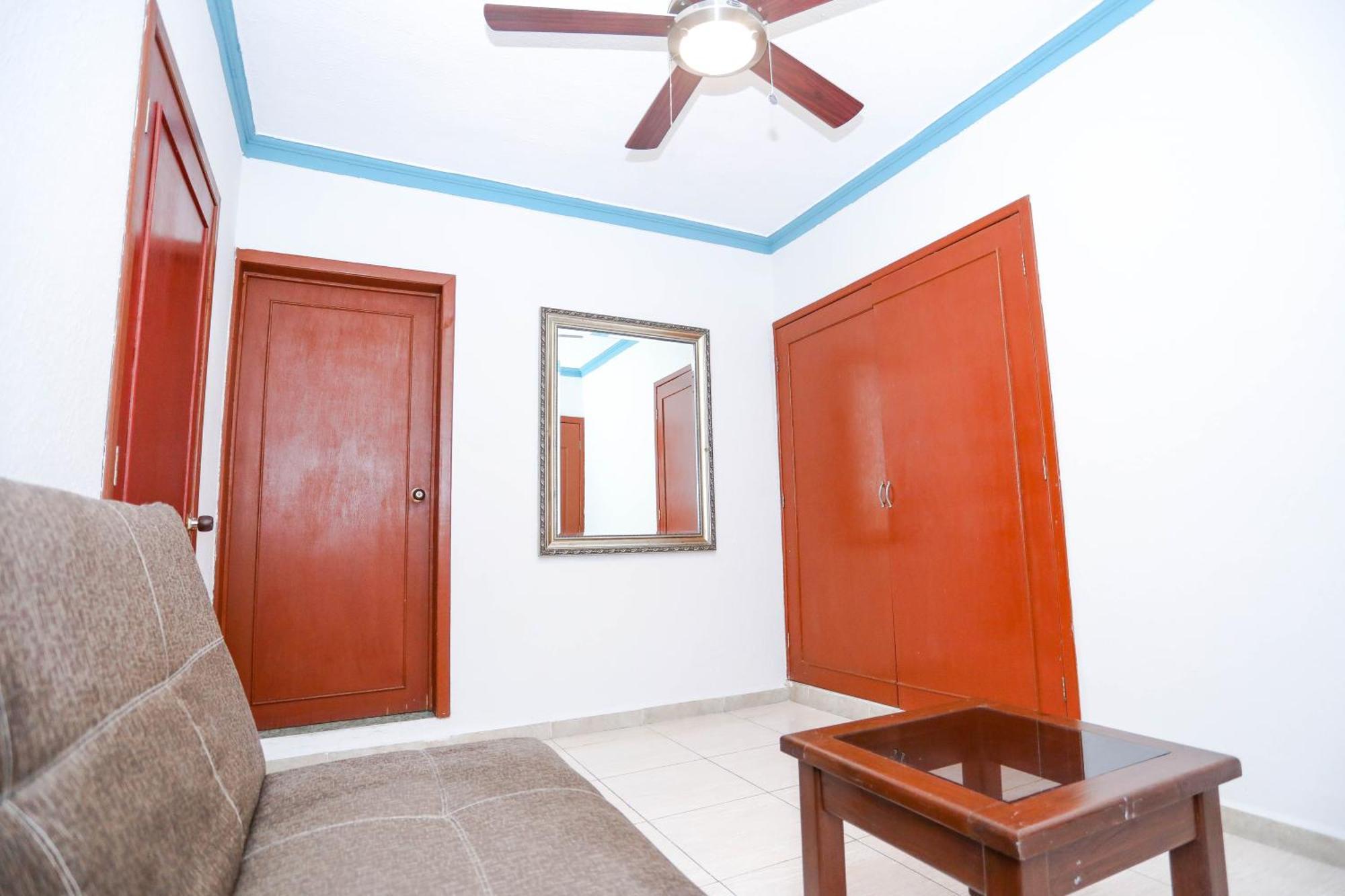 Hotel Avenida Cancún Kültér fotó